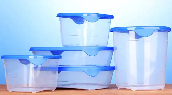 ظرف پلاستیکی آبی رنگ 