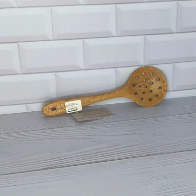 کفگیر سوراخ‌دار چوبی اعلا