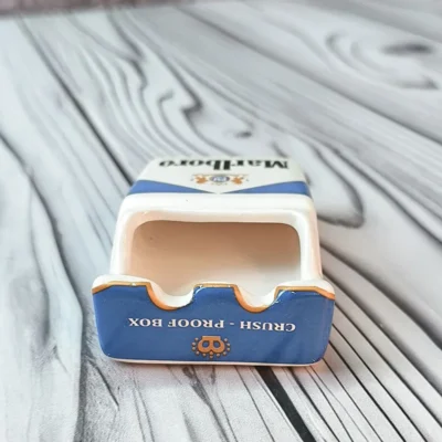 زیر سیگاری سرامیکی طرح پاکت سیگار کلاسیک