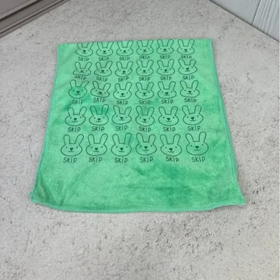 حوله دست و صورت مدل خرگوشی