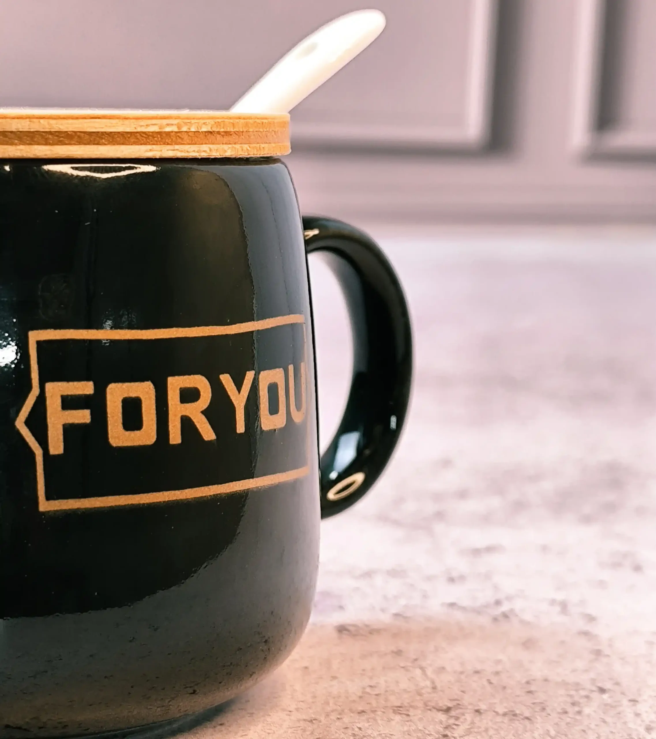 ماگ درب چوبی قاشق دار طرح FOR YOU