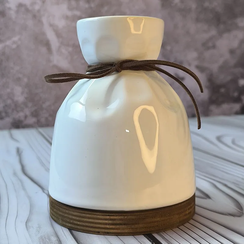 گلدان سرامیکی یوکا