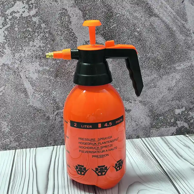 سم پاش دستی 2 لیتری تلمبه ای