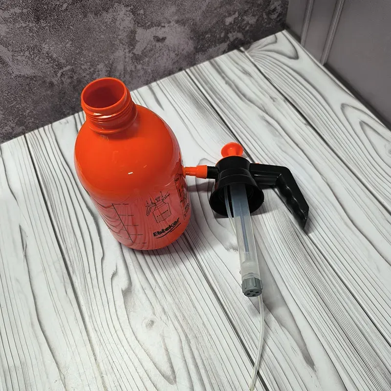 سم پاش دستی 2 لیتری تلمبه ای