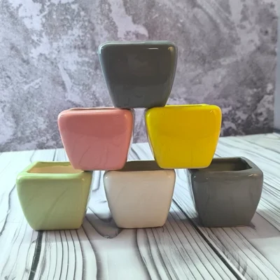 گلدان سفالی چهار گوش